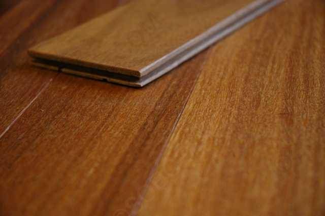 REVENDEUR PARQUET CUMARU MASSIF VERNI 14X90