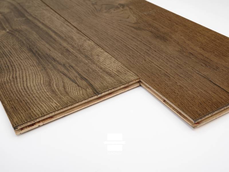 Parquet contrecollé O'Tantik Torréfié Intenso en chêne huilé. Disponible chez nos revendeurs en région Rhône-Alpes.