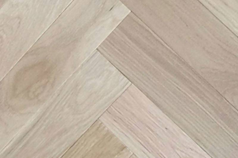 CONTRECOLLE CHENE GEOMETRIK TOURNY BRUT